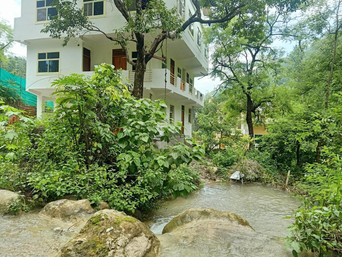 Shivanjal Wellness And Accommodation リシケーシュ エクステリア 写真